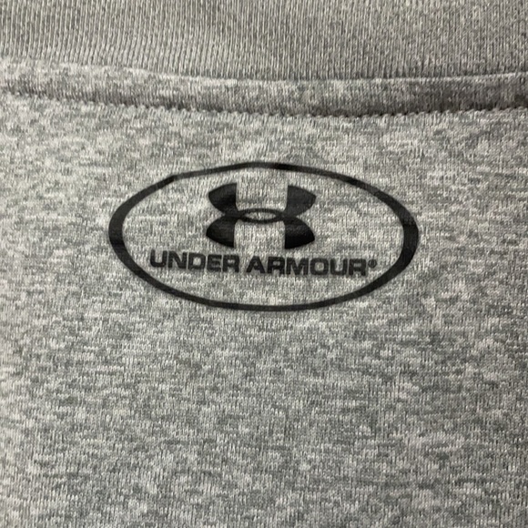 4/$24🦩 Under Armour HeatGear Loose Fit - Picture 3 of 7